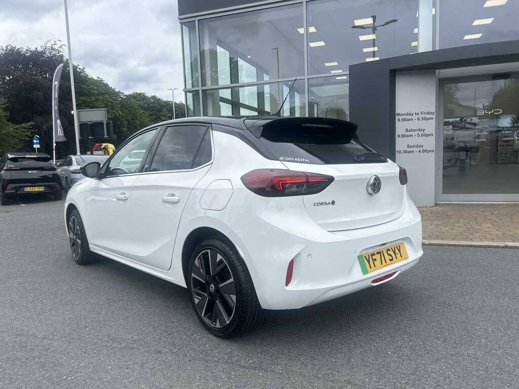 Vauxhall Corsa-e 100Kw Elite Nav Premium 50Kwh 7.4Kwch White #3