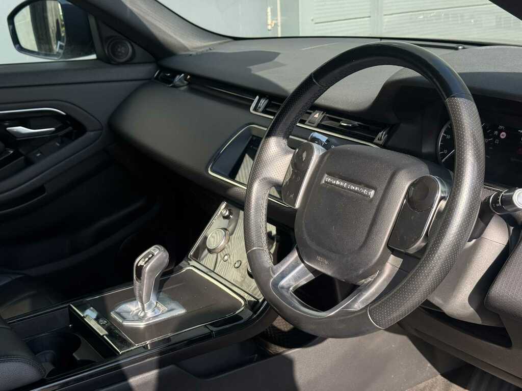 Land Rover Range Rover Evoque 2.0 D150 R-dynamic S YC20UTR Black #2