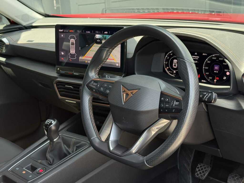Cupra Formentor 1.5 Tsi 150 V2 PX71XLL Red #2