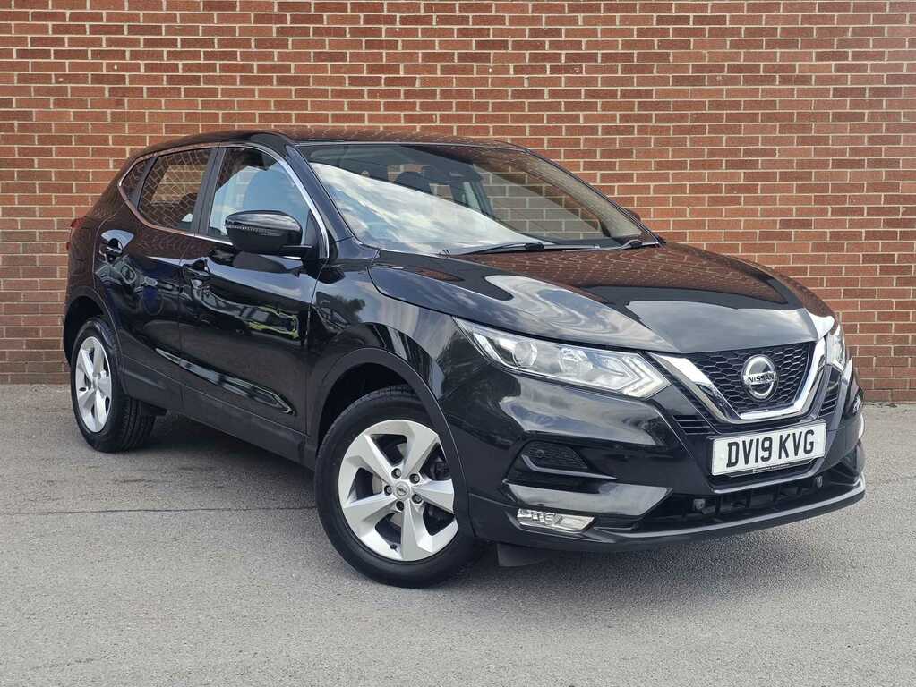 Nissan Qashqai 1.3 Dig-t Acenta Premium Black