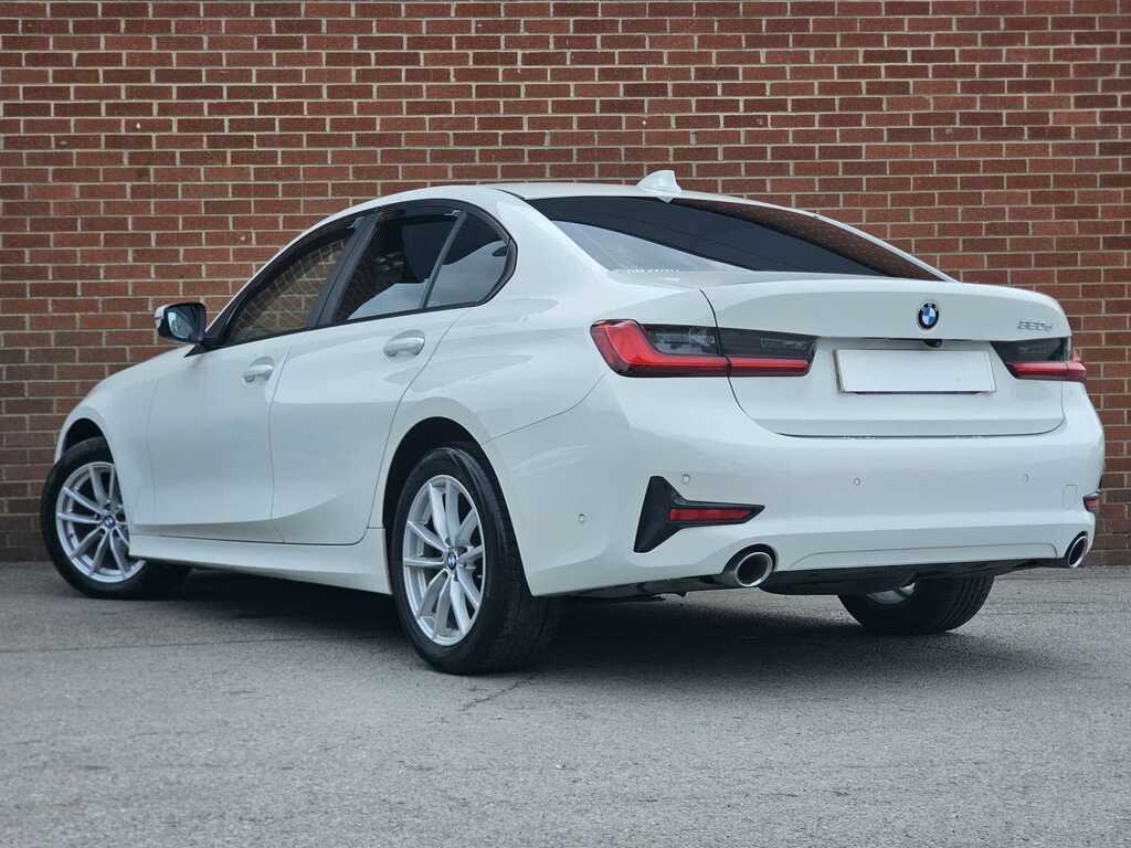BMW 3 Series 320D Se DC19WDM White #4