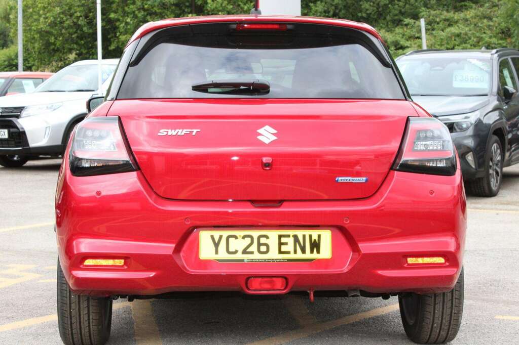 Suzuki Swift 1.2 Mild Hybrid Ultra Red #6
