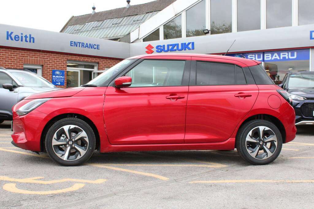 Suzuki Swift 1.2 Mild Hybrid Ultra Red #4