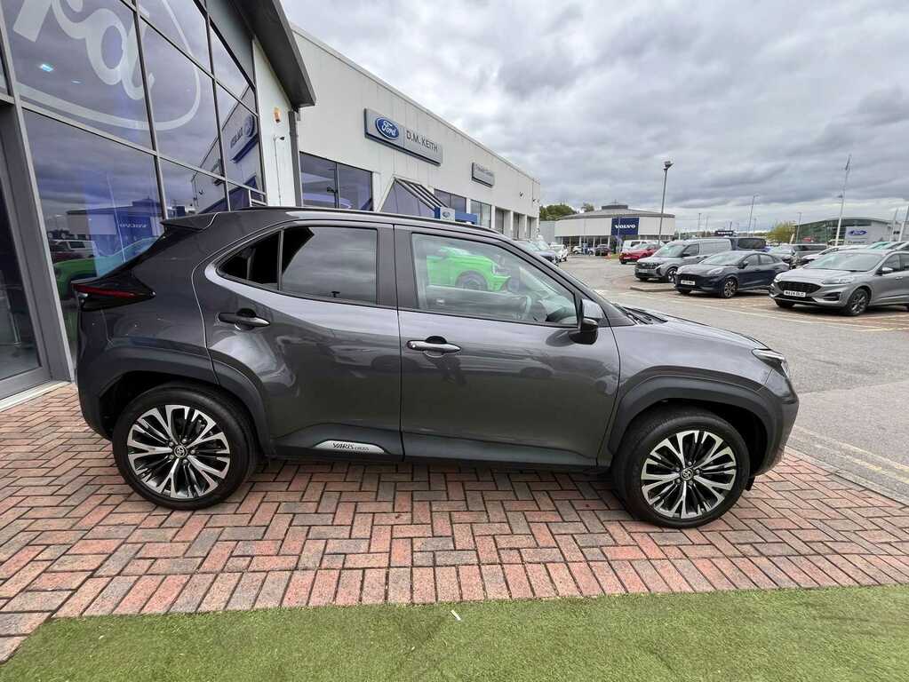 Toyota Yaris Cross 1.5 Hybrid Excel Cvt Grey #2