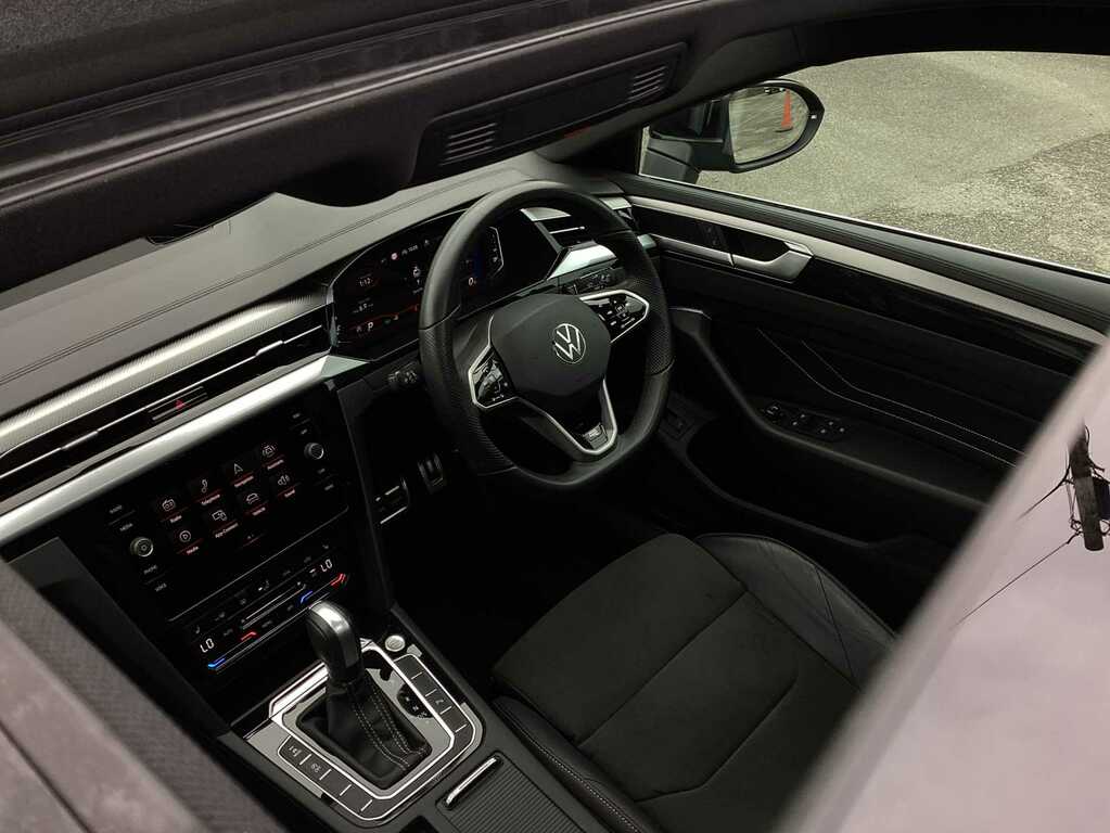 Volkswagen Arteon 2.0 R-line Tsi Dsg 188 Bhp Cruise Control Black #29