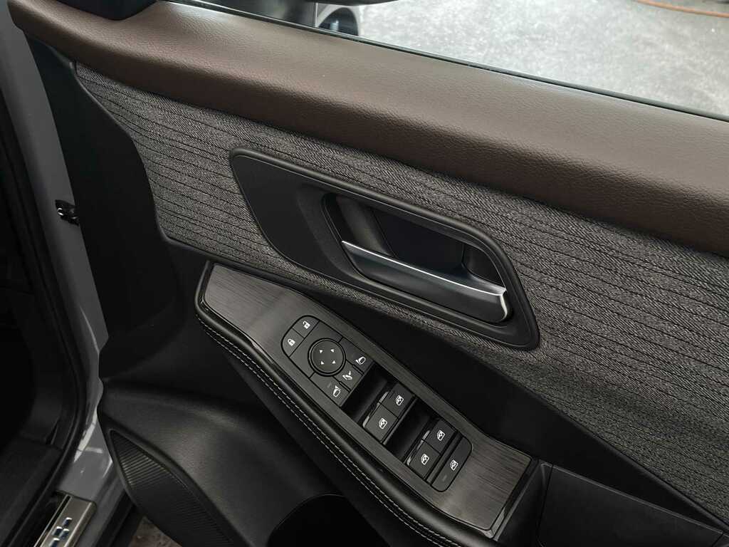 Nissan X-Trail X-trail N-connecta E-4orce A Grey #27