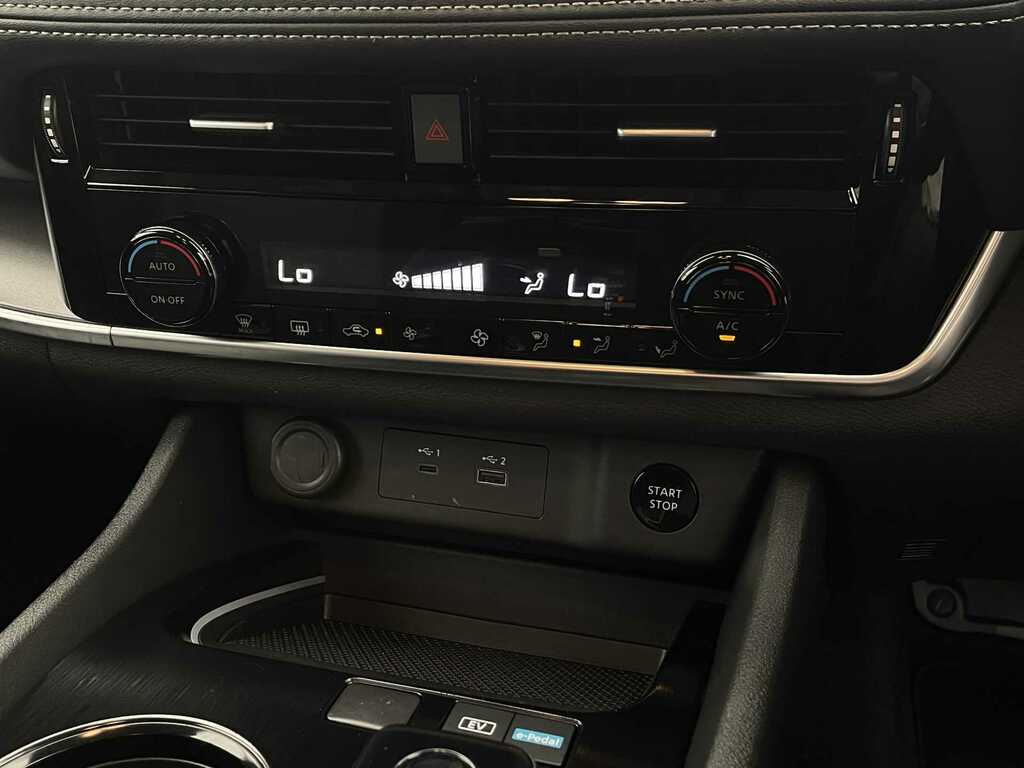 Nissan X-Trail X-trail N-connecta E-4orce A Grey #39