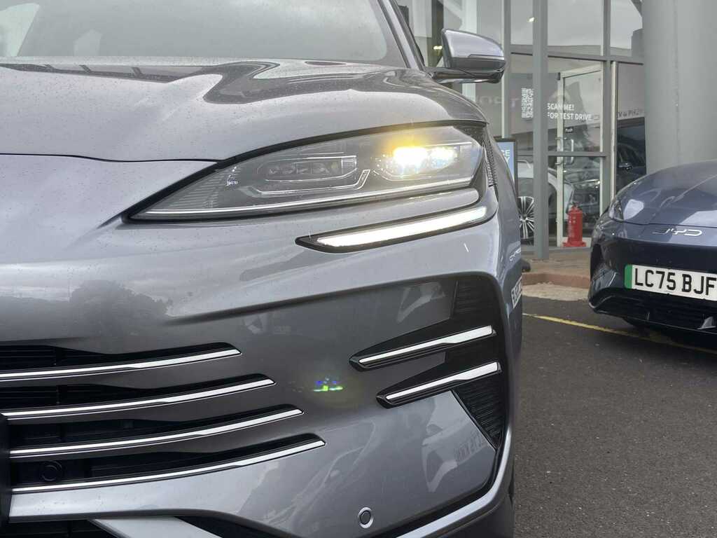 Byd Seal U 1.5 Dm-i 26.6Kwh Comfort Cvt Euro 6 Ss Black #11