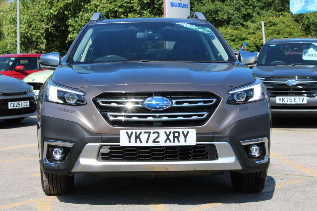 Subaru Outback 2.5I Touring Lineartronic Gold #2