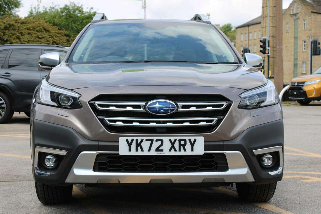 Subaru Outback 2.5I Touring Lineartronic Gold #2