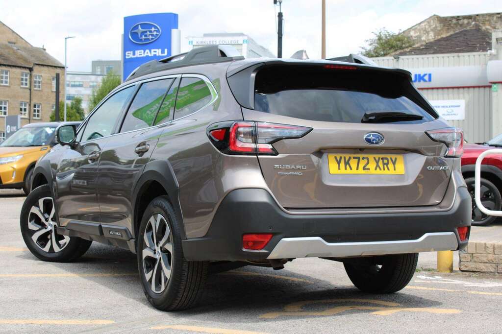 Subaru Outback 2.5I Touring Lineartronic Gold #4