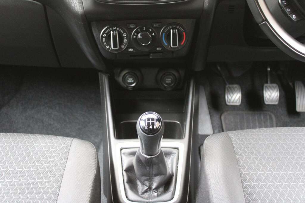 Suzuki Swift 2020 Suzuki Swift 1.2 Sz-t Dualjet Mild Hybrid Blue #23