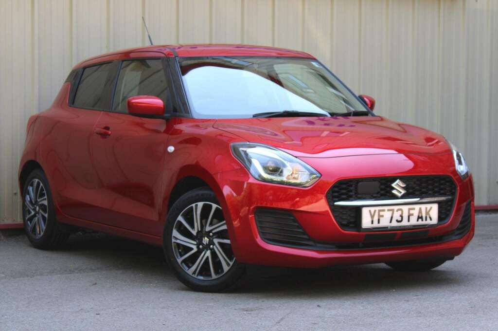 Suzuki Swift 1.2 Dualjet 83 12V Hybrid Sz-l YF73FAK Red #2