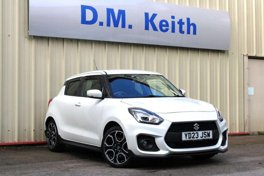 Suzuki Swift 1.4 Boosterjet 48V Hybrid Sport White