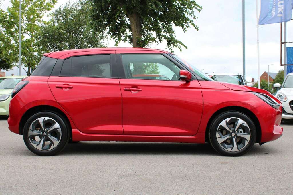 Suzuki Swift 1.2 Mild Hybrid Ultra Red #3