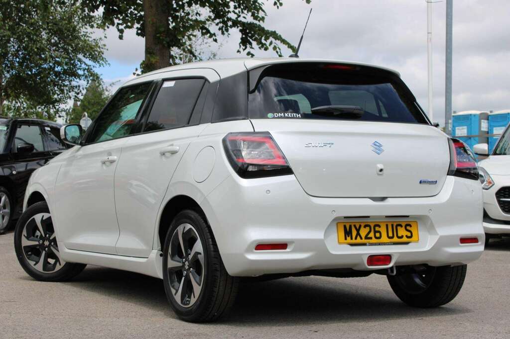Suzuki Swift 1.2 Mild Hybrid Ultra MX26UCS White #5