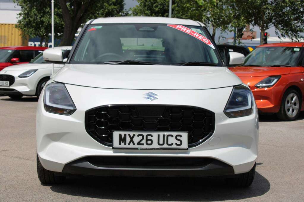 Suzuki Swift 1.2 Mild Hybrid Ultra MX26UCS White #2