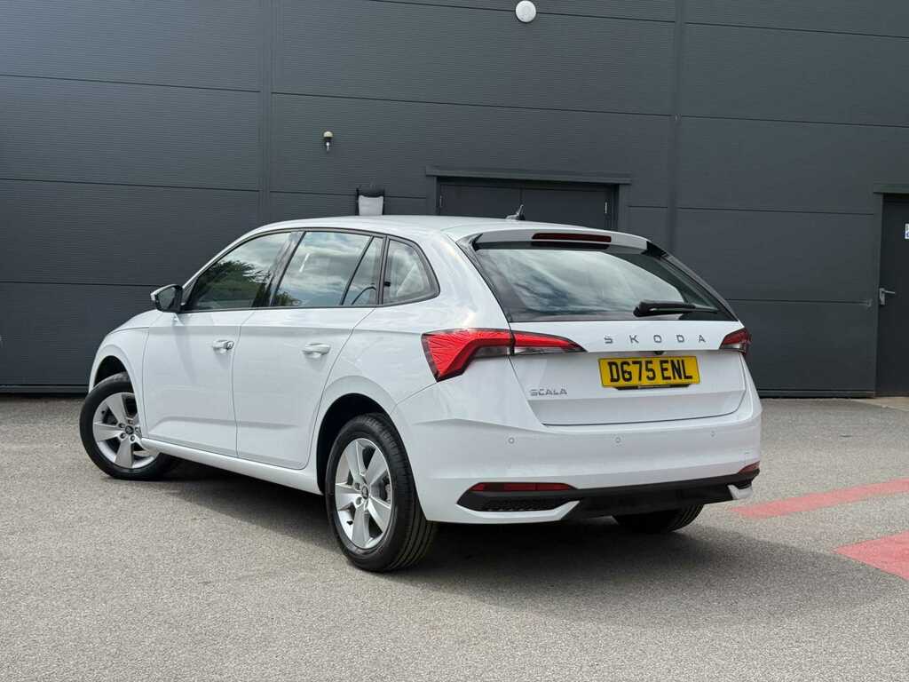 Skoda Scala 1.0 Tsi 116 Se Edition DG75ENL White #3