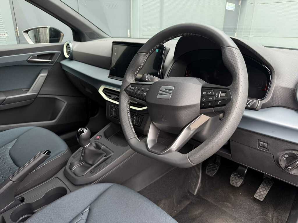 Seat Ibiza 1.0 Tsi 95 Se YK26JSB Black #2
