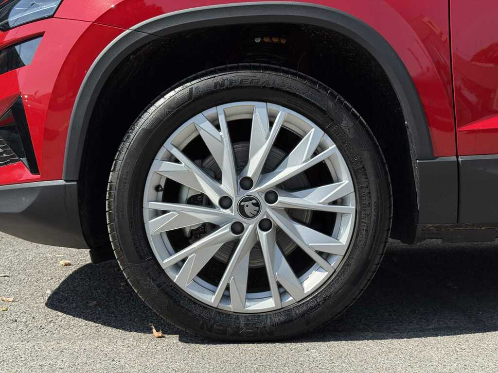 Skoda Karoq 1.5 Tsi Se L Edition Dsg Red #5