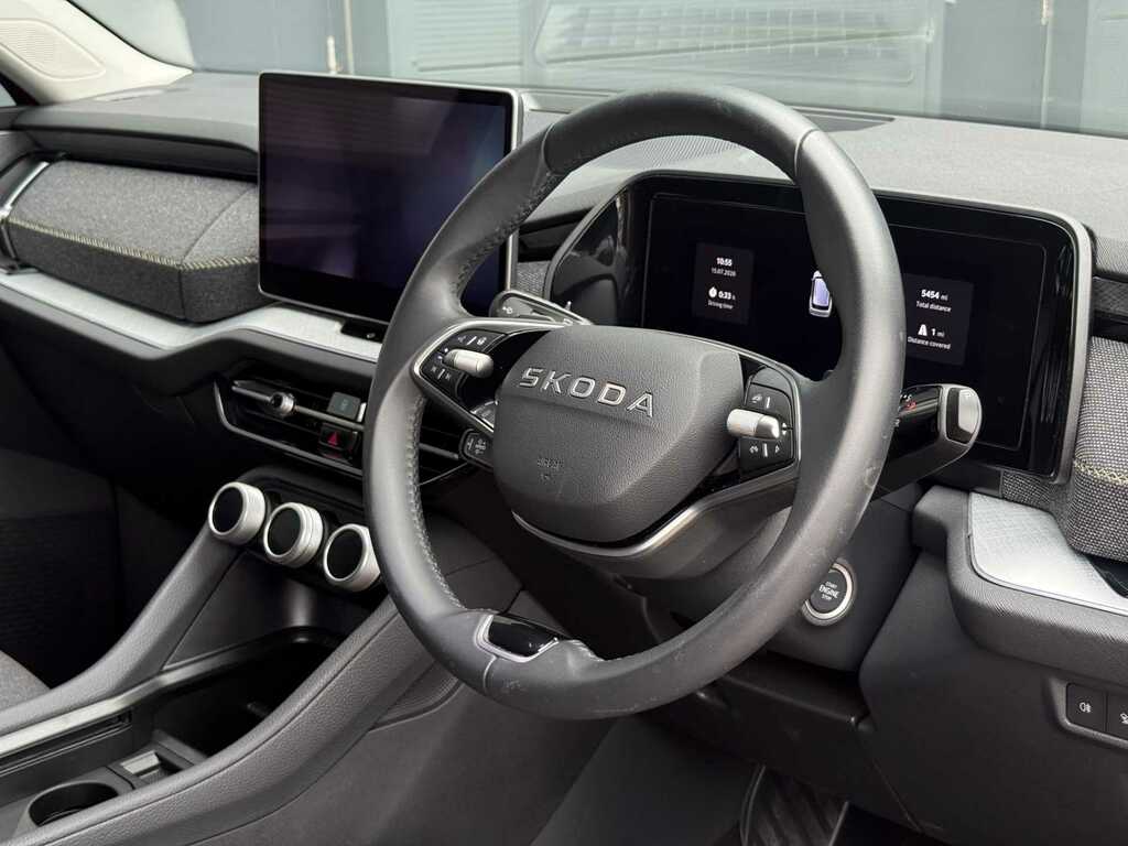 Skoda Kodiaq 1.5 Tsi E-tec Se Dsg 7 Seat KN75YGM Red #2