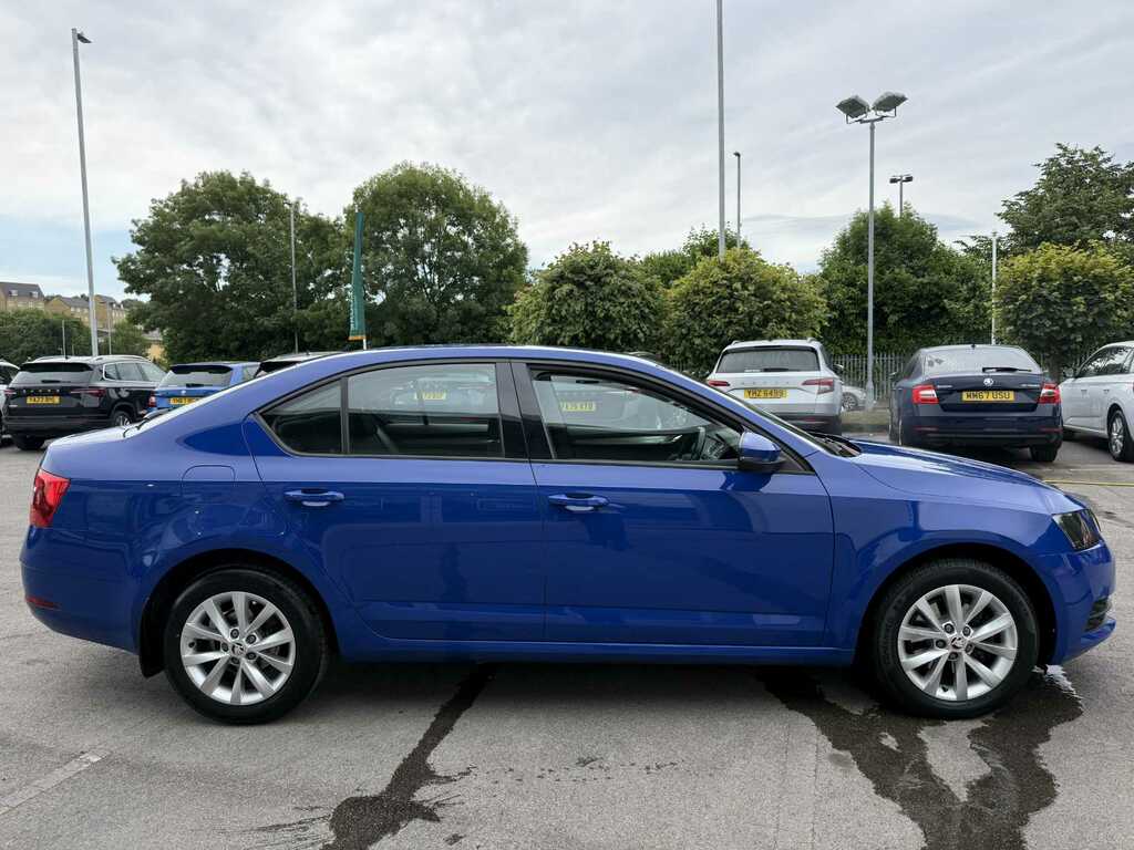 Skoda Octavia 1.0 Tsi S Blue #4