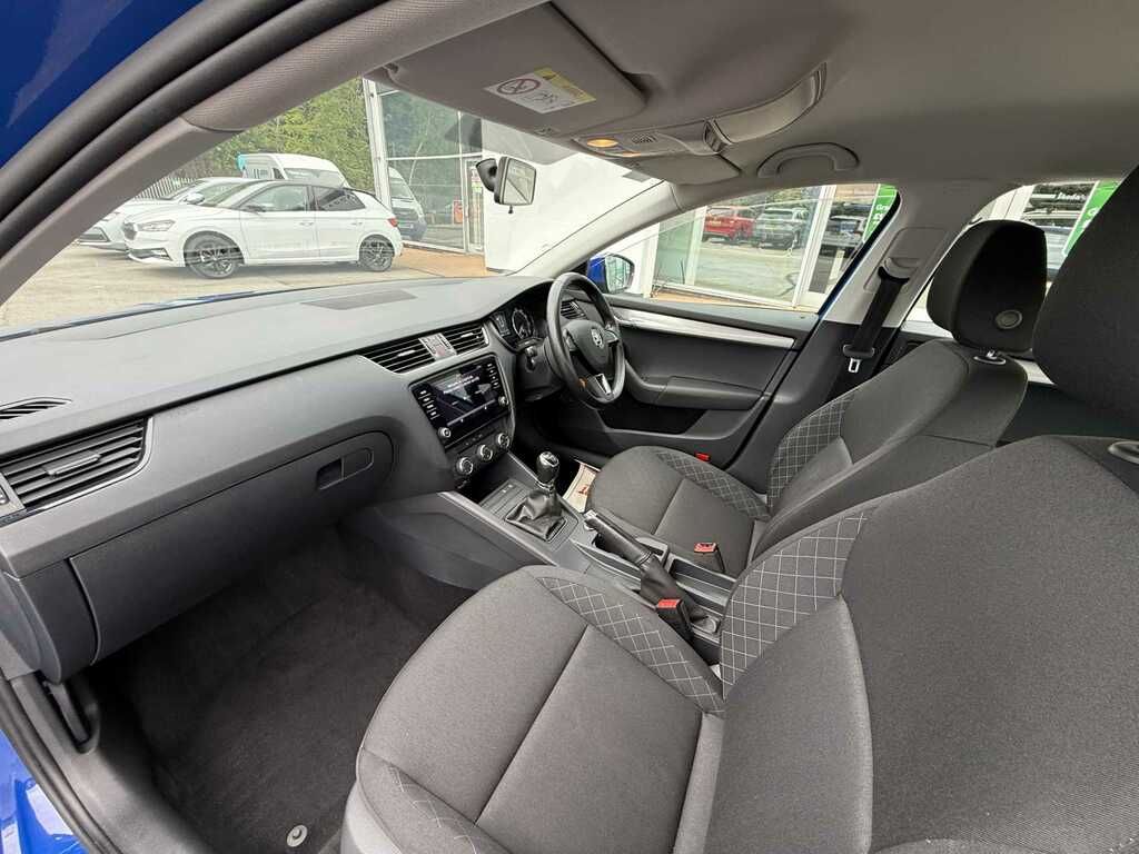 Skoda Octavia 1.0 Tsi S Blue #2