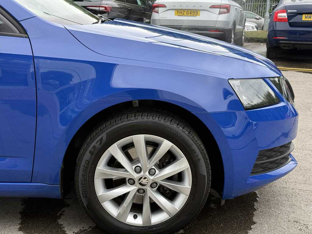 Skoda Octavia 1.0 Tsi S Blue #5
