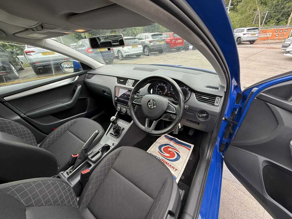 Skoda Octavia 1.0 Tsi S Blue #6