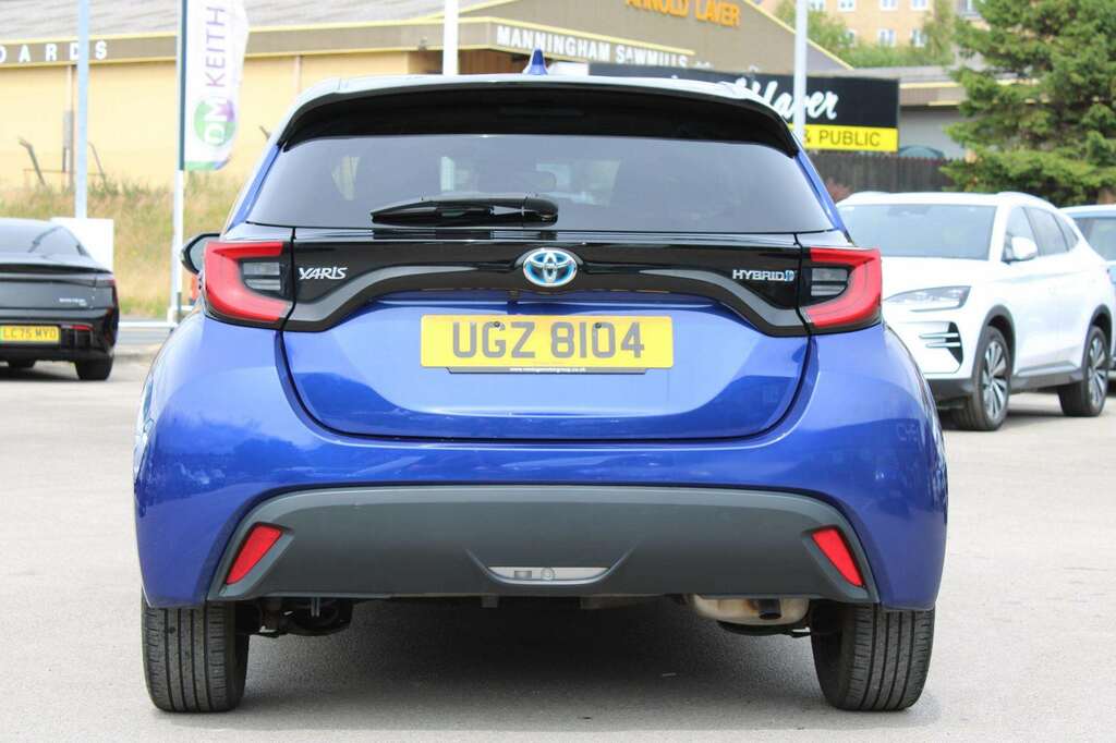 Toyota Yaris 1.5 Hybrid Design Cvt Blue #6
