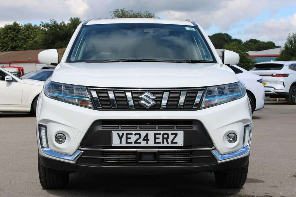 Suzuki Vitara 1.4 Boosterjet 48V Hybrid Sz-t White #2
