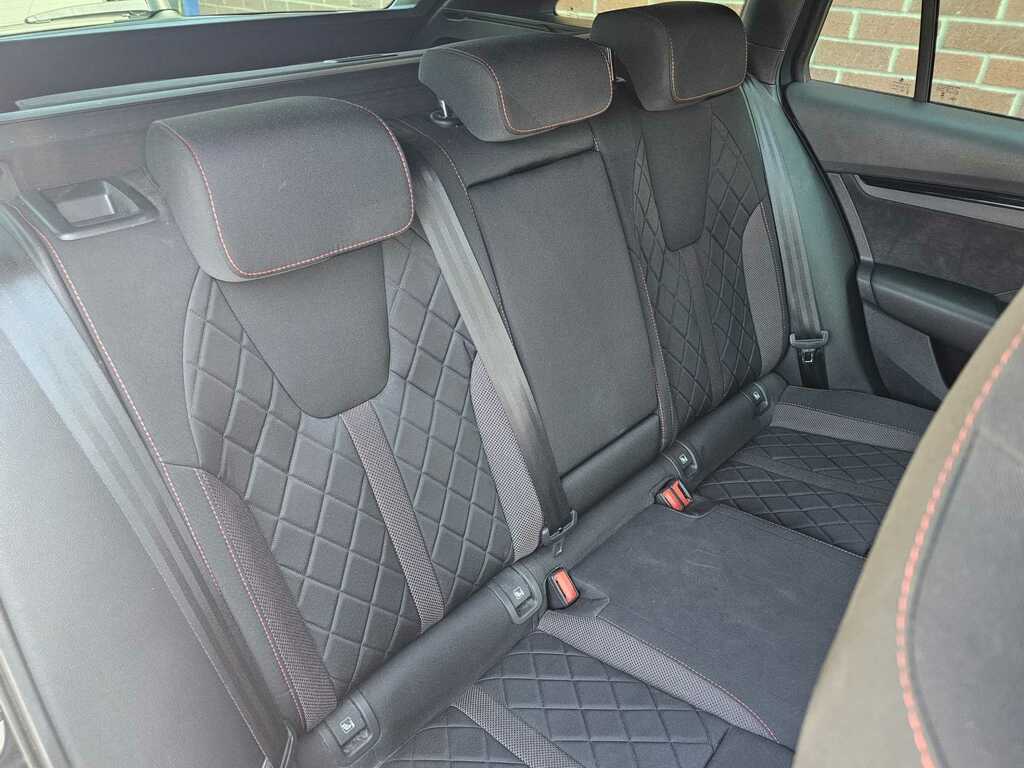 Skoda Octavia 2.0 Tdi 200 Vrs Dsg YD21UPH Black #6