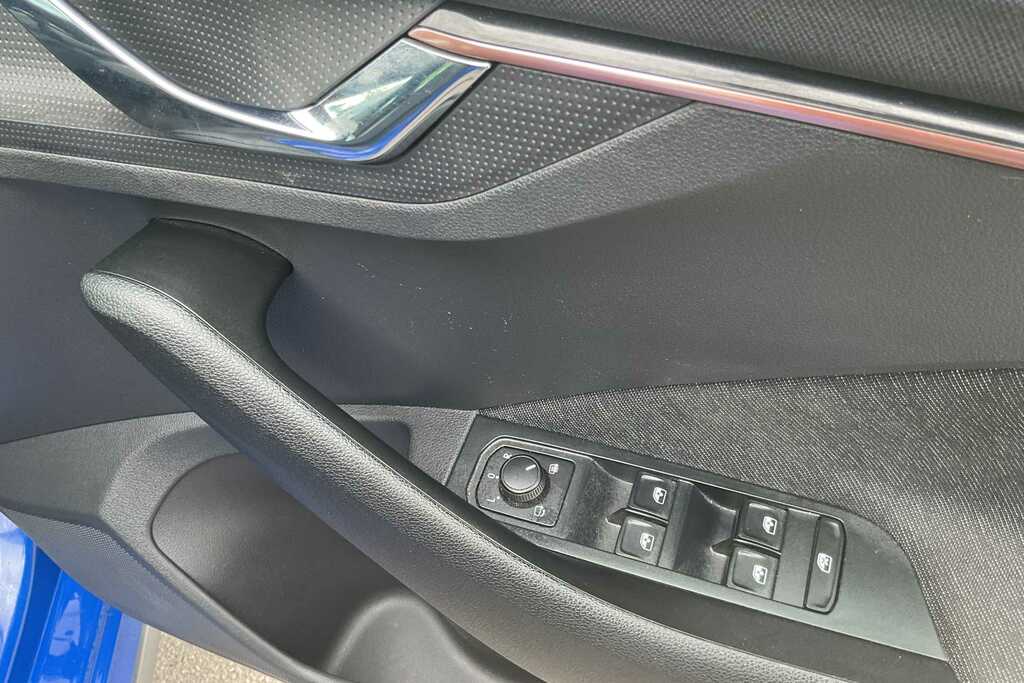 Skoda Kamiq Kamiq Se Drive Tsi Grey #23