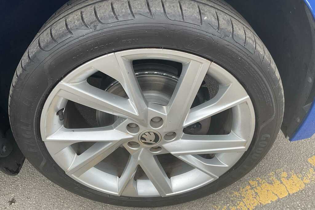 Skoda Kamiq Kamiq Se Drive Tsi Grey #34