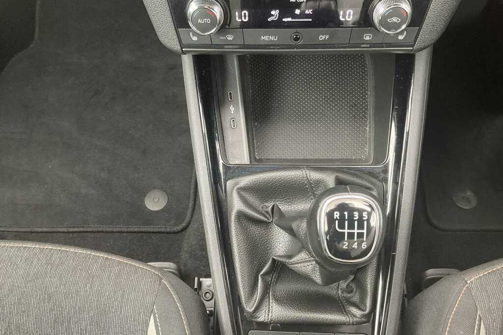 Skoda Kamiq Kamiq Se Drive Tsi Grey #16
