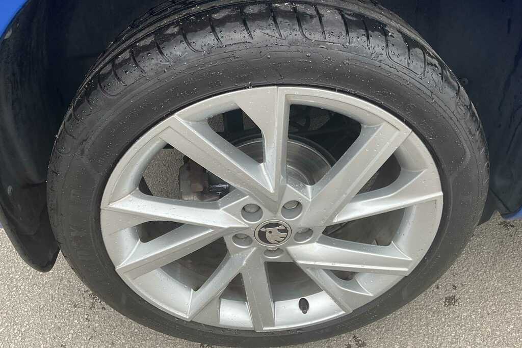 Skoda Kamiq Kamiq Se Drive Tsi Grey #33