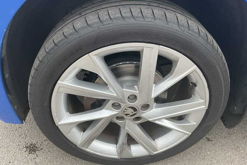 Skoda Kamiq 1.0 Tsi 110 Se L Executive Blue #5