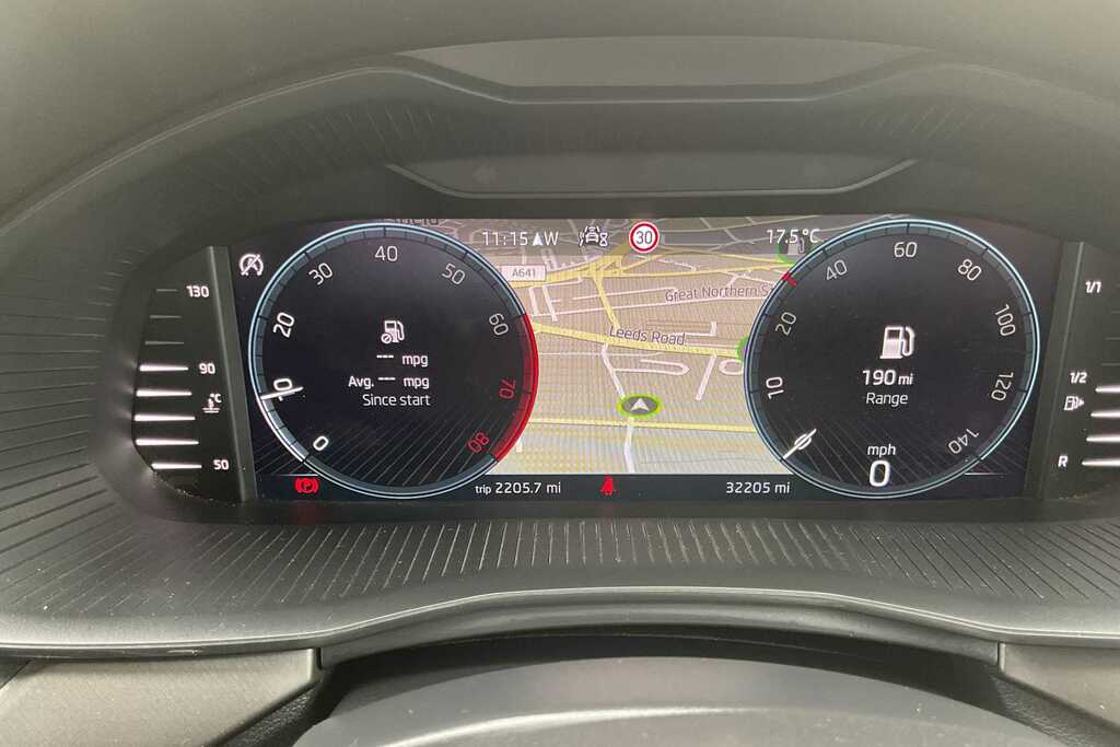 Skoda Kamiq Kamiq Se Drive Tsi Grey #17