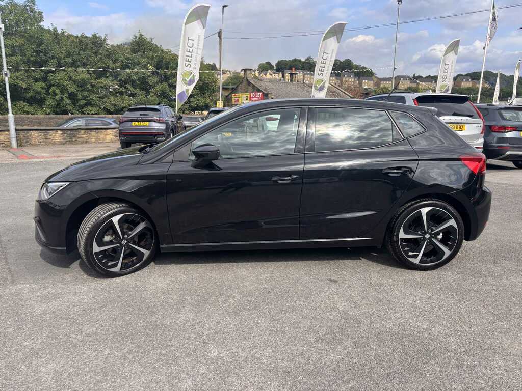 Seat Ibiza 1.0 Tsi 110 Fr Sport Black #2