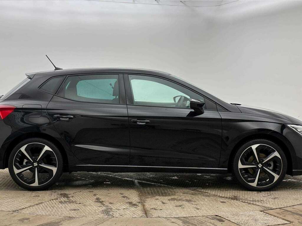 Seat Ibiza 1.0 Tsi 110 Fr Sport Black #2