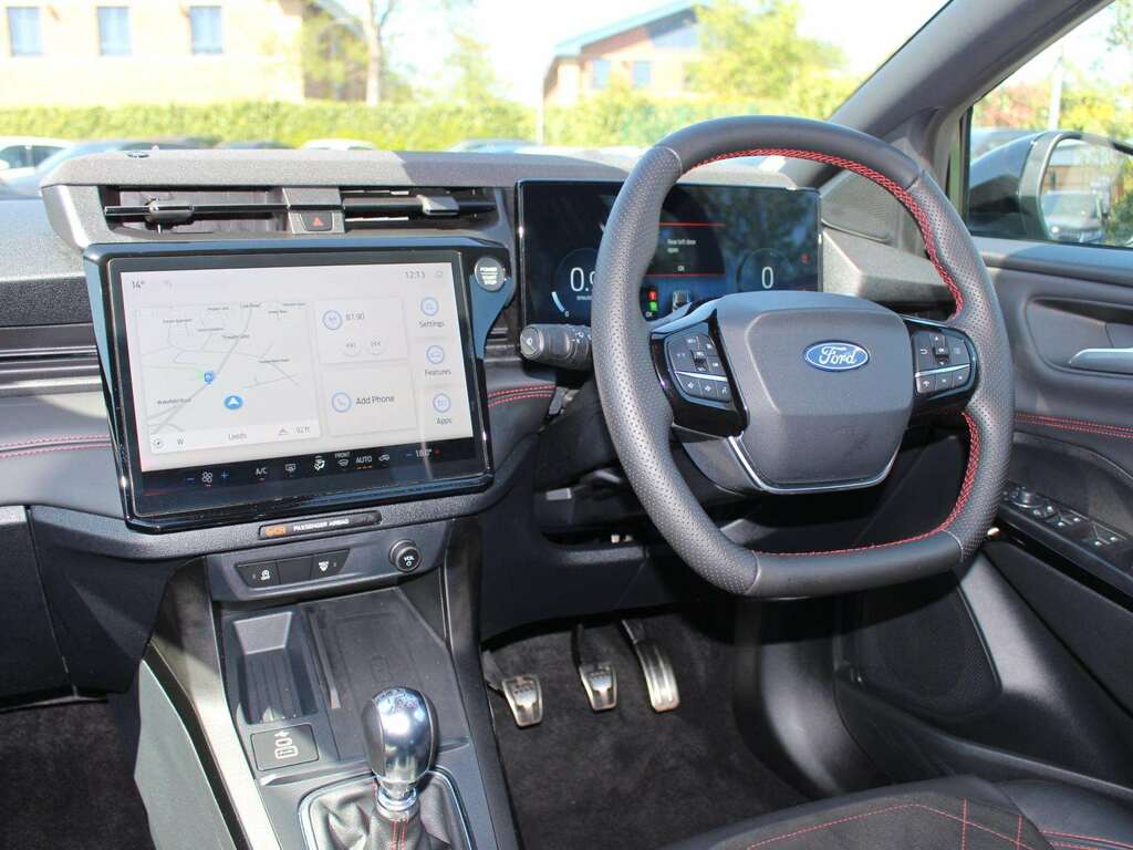 Ford Puma 1.0 Ecoboost Hybrid Mhev St-line X YH74WBO Black #2