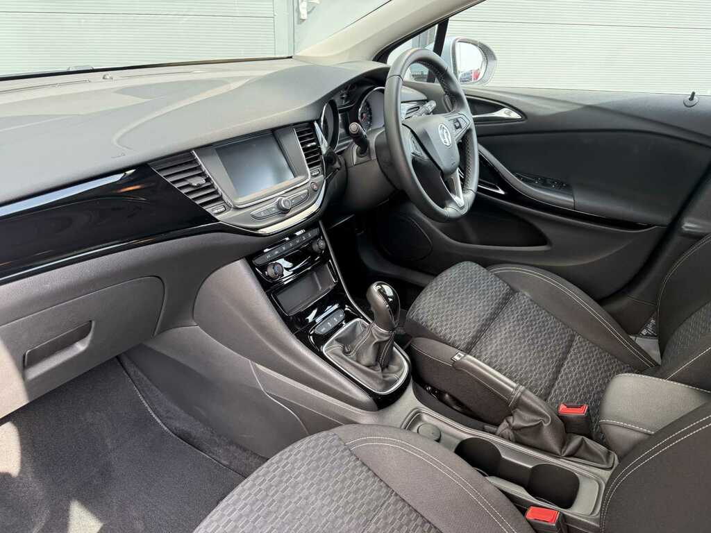 Vauxhall Astra 1.6 Cdti 16V 136 Sri MW69UST Silver #6