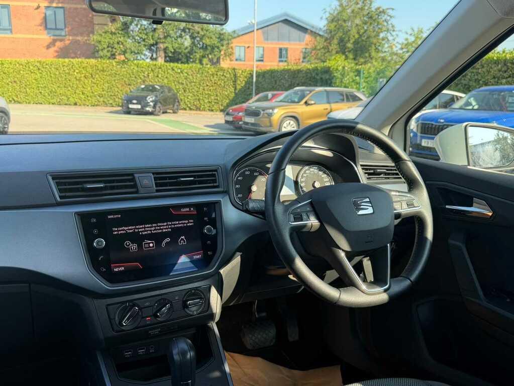 Seat Arona 1.0 Tsi 115 Se Technology Ez Dsg VT19FCX White #2