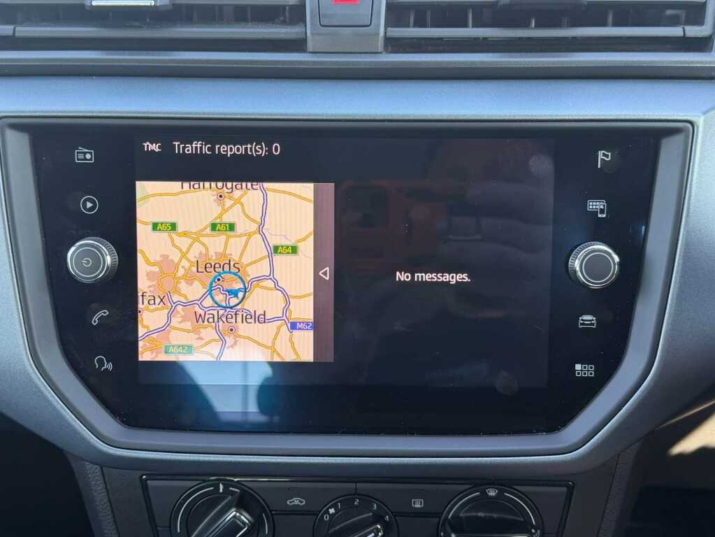 Seat Arona 1.0 Tsi 115 Se Technology Ez Dsg VT19FCX White #6