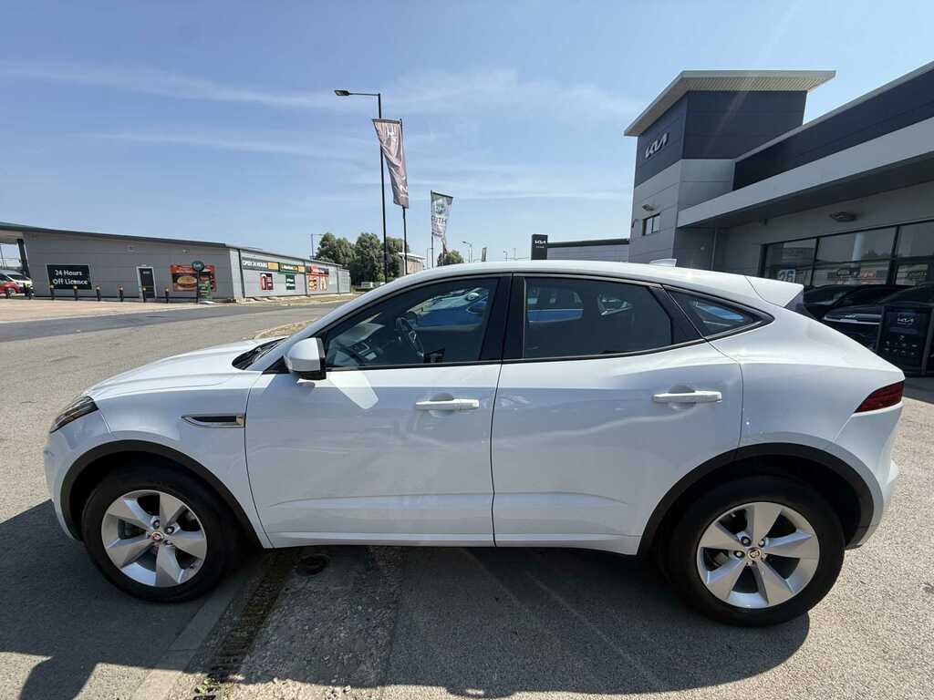 Jaguar E-Pace 2.0 200 R-dynamic S BV19OKZ White #3