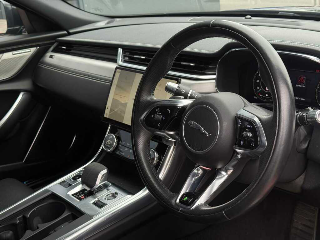 Jaguar XF 2.0 D200 R-dynamic Se Black #2