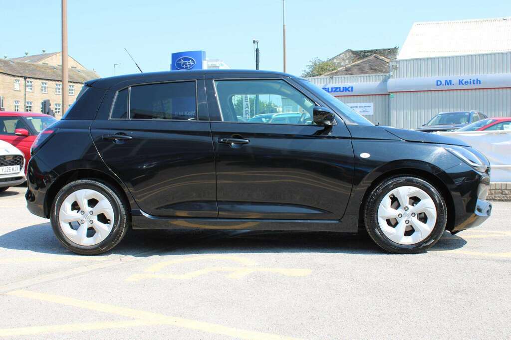 Suzuki Swift 1.2 Mild Hybrid Motion KP75YMO Black #4