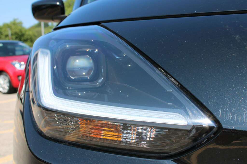 Suzuki Swift 1.2 Mild Hybrid Motion Cvt Blue #9