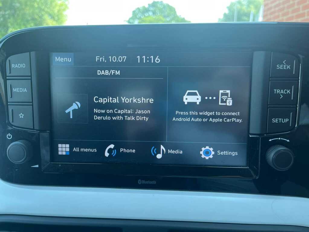 Hyundai I10 1.2 Se Connect Hatchback Euro 6 Green #34