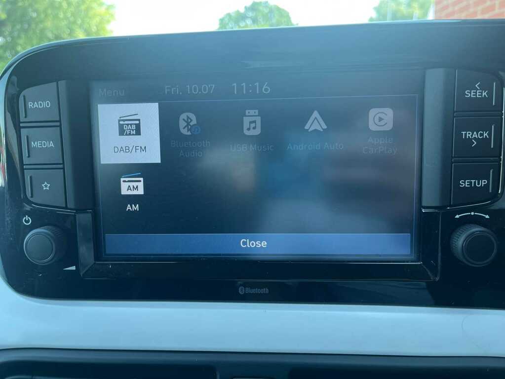 Hyundai I10 1.2 Se Connect Hatchback Euro 6 Green #27